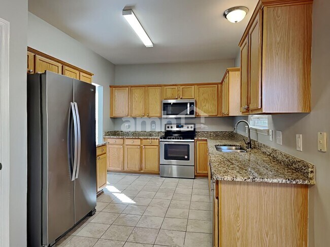 Photo - 102 Chambliss Ct