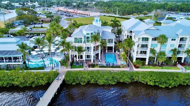Building Photo - 975 NW Flagler Ave Unit 301 Rental