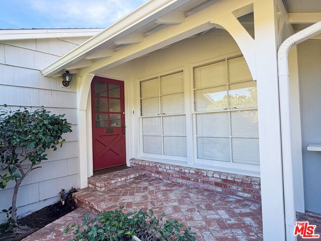 Building Photo - 13054 Hartsook St