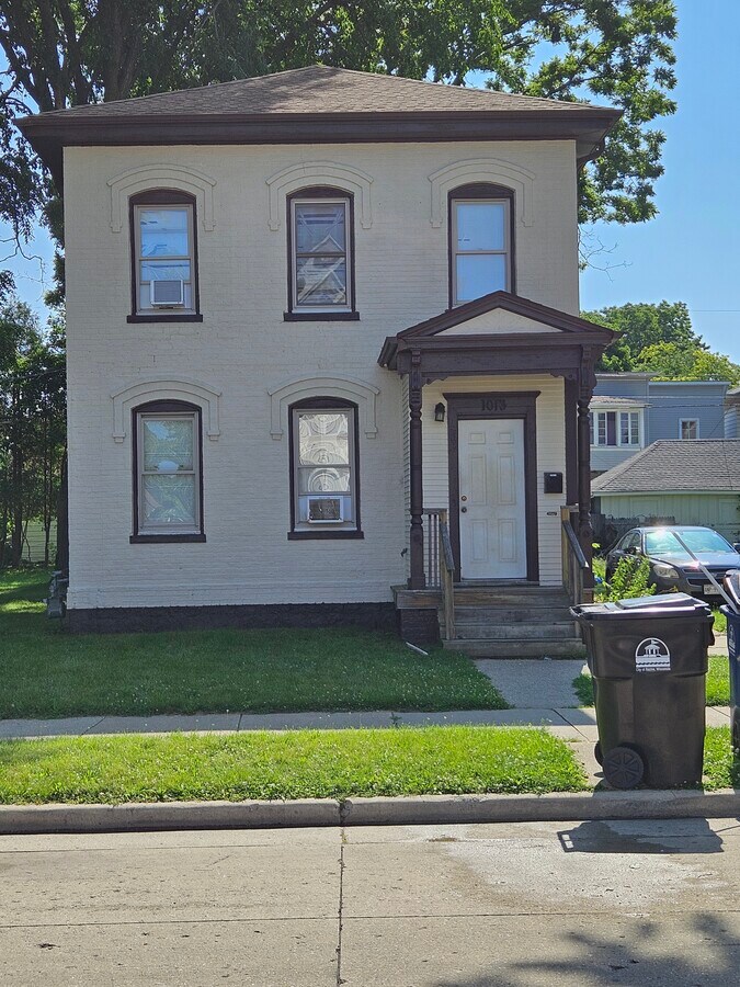 Photo - 1013 Park Ave
