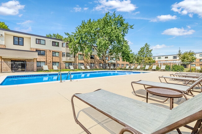 Ridgebrook Apartments