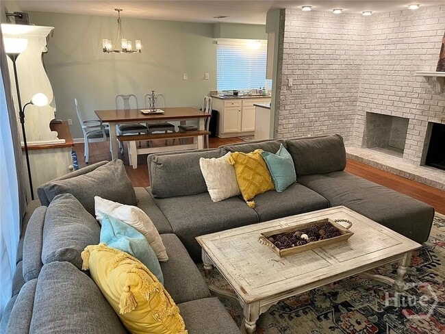 Photo - 12 St Moritz Ct