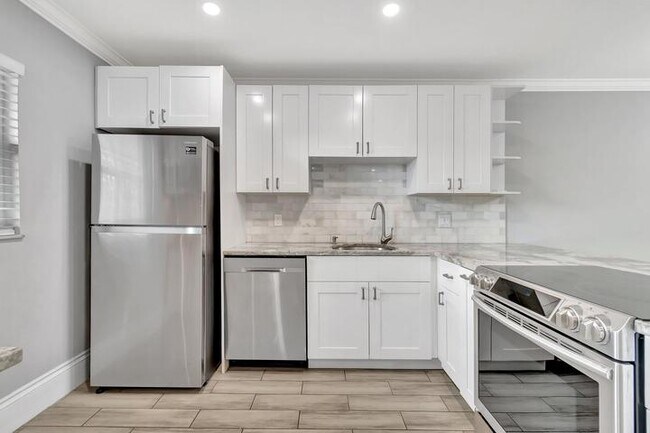 Photo - 2900 Fiore Way Unit 203