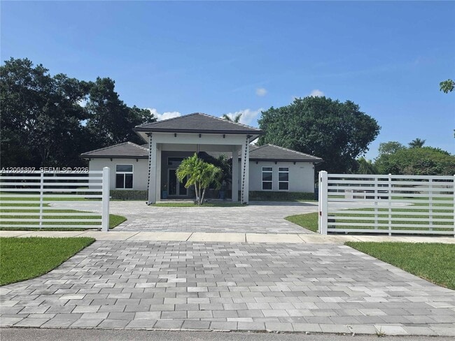 Building Photo - 17575 SW 280th St