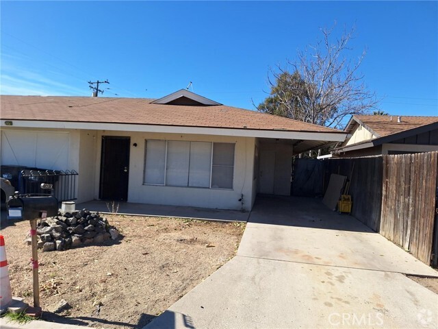 Building Photo - 25977 Tamarisk Dr Rental