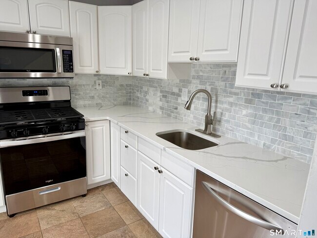 Photo - 9 Watch Hill Cir Unidad 9