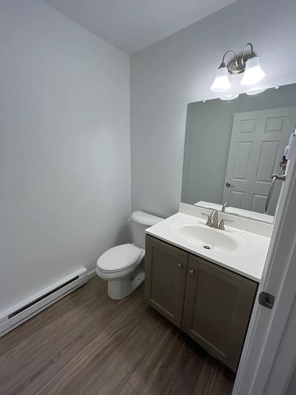 Photo - 156 Grove Ave