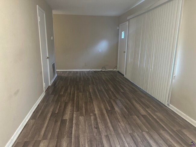 Photo - 234 Johns Rd