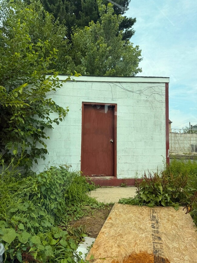 21 Wainwright Ave