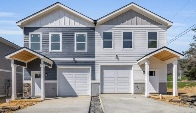 Building Photo - Mountain Valley Vistas