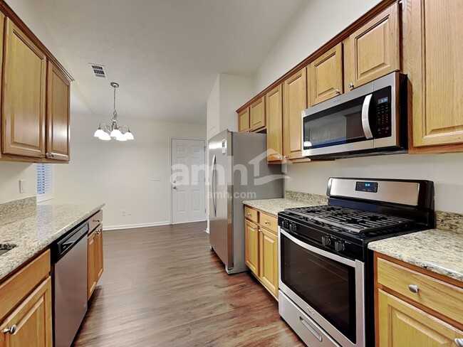 Photo - 3471 Erin Glen NW