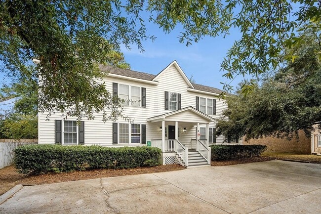 Photo - 6 Commercial Row Unit B