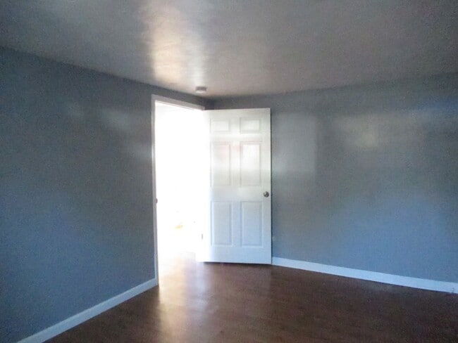 Photo - Spacious 3 bed/1 bath basement unit availa...