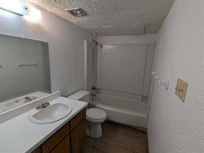 Photo - 2800 Bull Run Unit 706