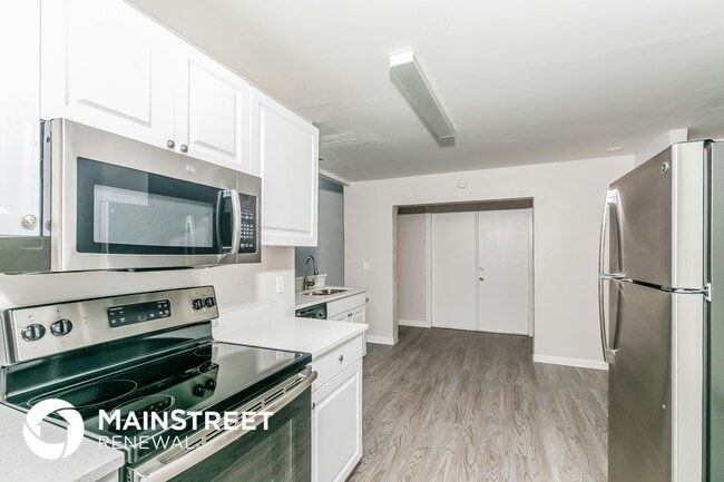 Photo - 1656 Parakeet Ct