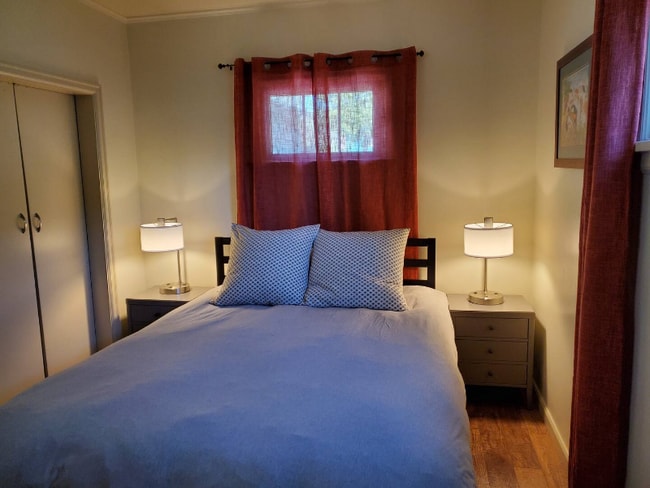 Photo - 1007 Poplar St