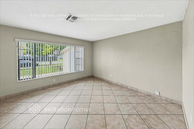Photo - 4511 SW 102nd Pl