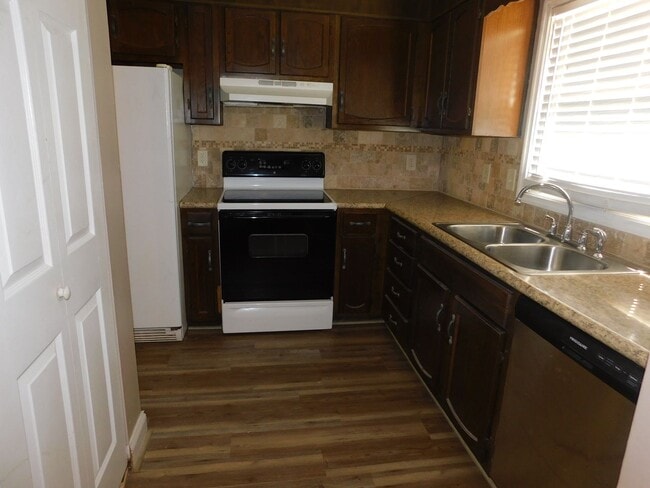 Photo - 755 Cahaba Manor Trail