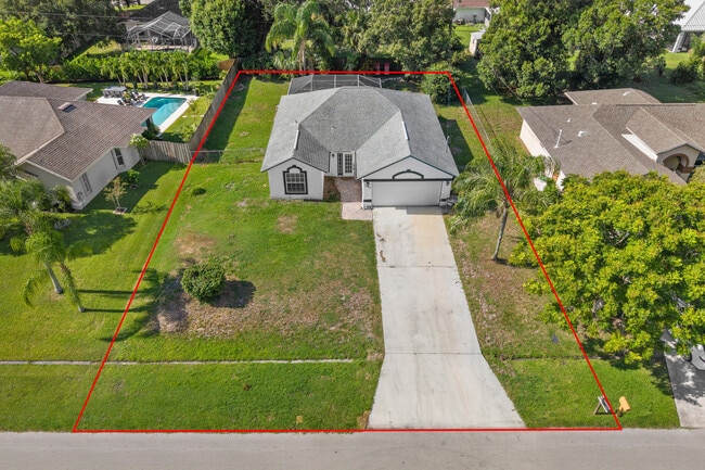 Photo - 1908 SW Notre Dame Ave