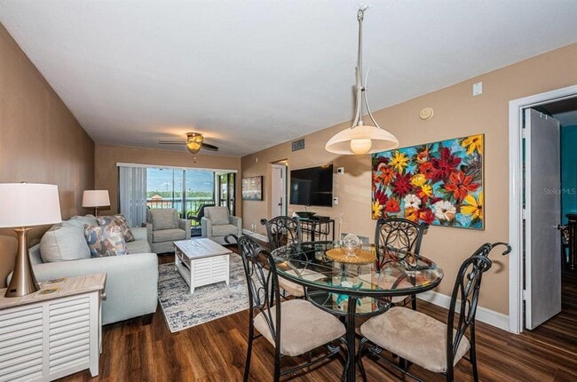 Photo - 6295 Bahia Del Mar Cir Unidad 204