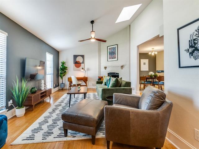 Photo - 305 Westover Dr