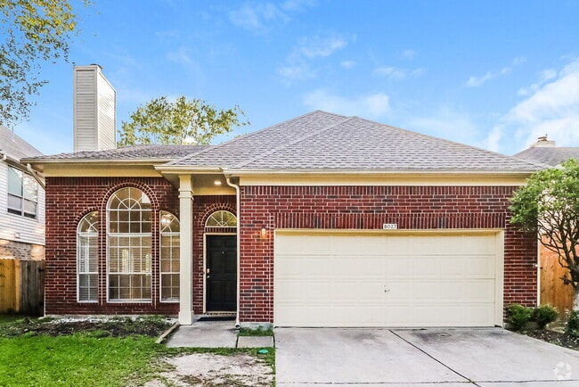 Building Photo - 8027 Oceanside Dr Rental