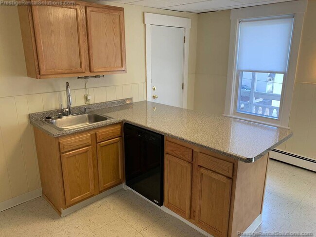 Photo - 73 Church St Unidad 2