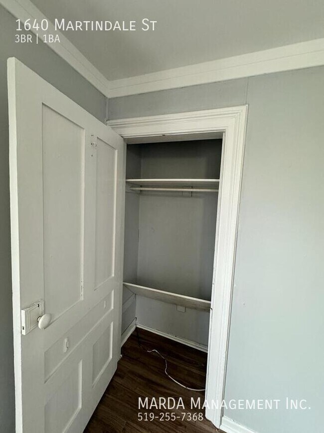 Photo - CHARMING 3 BED/1 BATH MAIN - WEST END FREE WIFI + 85% OF UTILITIES