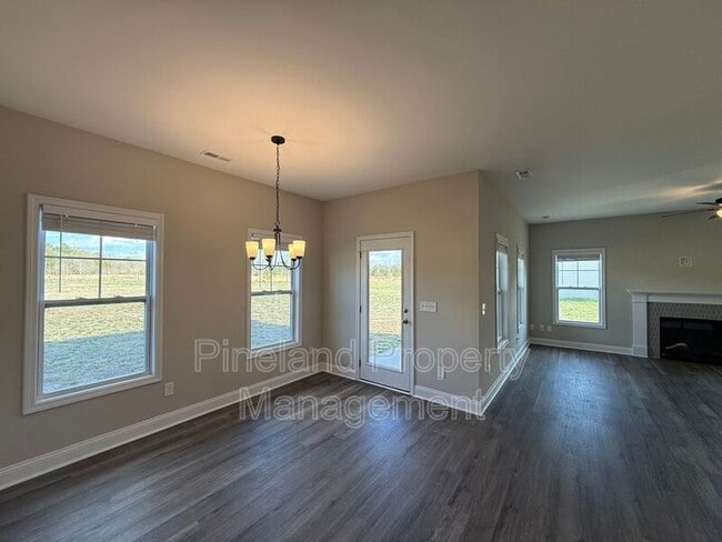 Photo - 4732 Mastercraft Ct