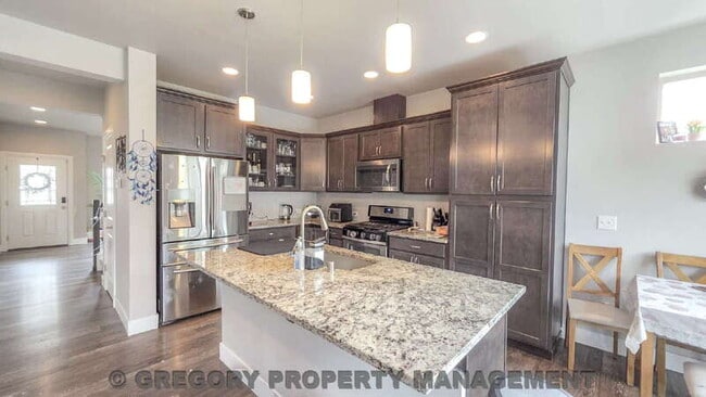 Photo - 2328 Tucker Dr