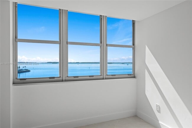 Photo - 999 Brickell Bay Dr Unit 904