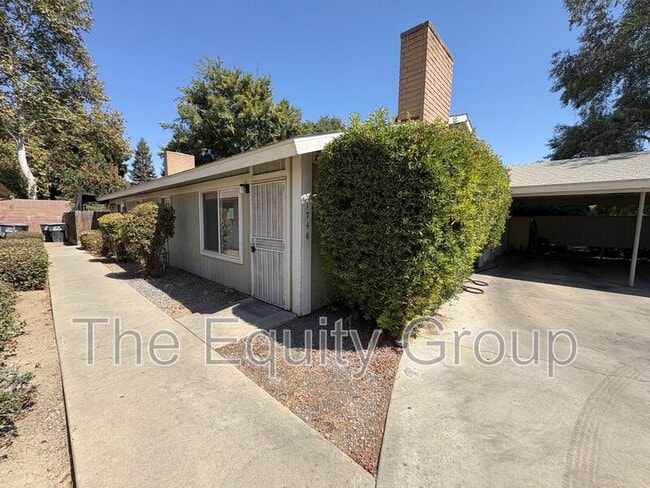 Building Photo - 1748 E Laura Ave Rental