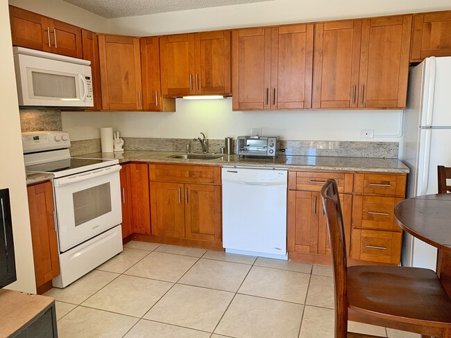 Photo - 2240 Kuhio Ave Unidad 1013