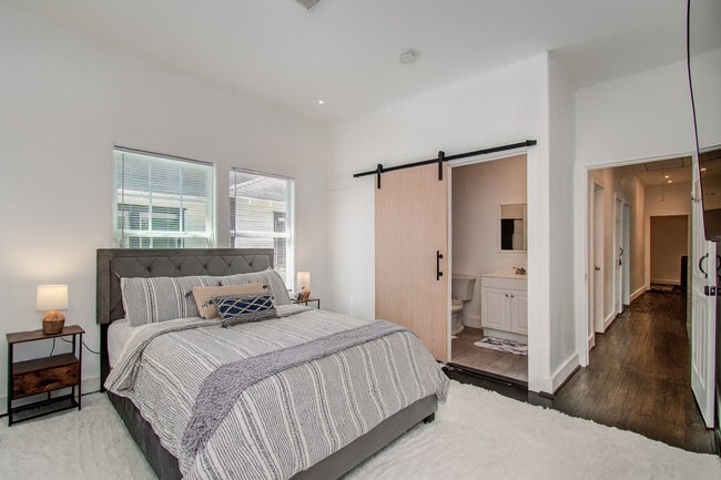 Photo - 3309 Webster St Unit FL1-ID1472545P