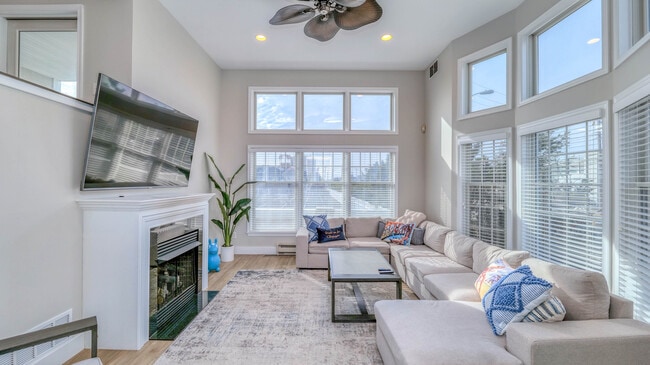 Photo - 9100 Atlantic Ave Unit 1