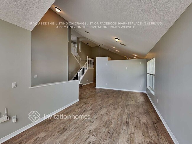 Photo - 13500 Mallard Crossing St