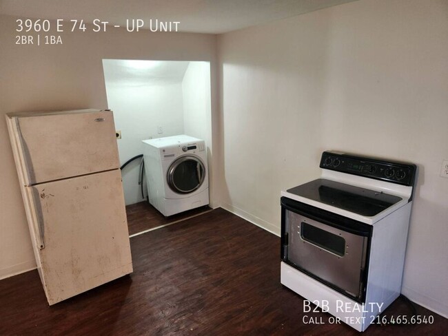 Photo - 3960 E 74th St Apartamento Unidad UP