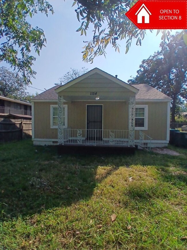 Building Photo - Fully Renovated 3 Bedroom, 1 Bath | Hyde P... Rental