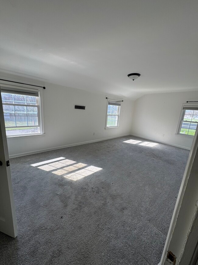 Photo - 1435 Grenleigh Rd