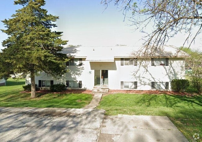 Building Photo - 7305 N Moberly Dr Rental