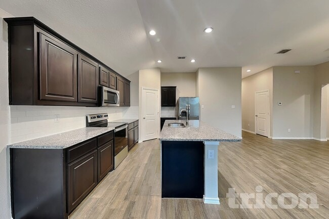 Photo - 9125 Nevis Dr