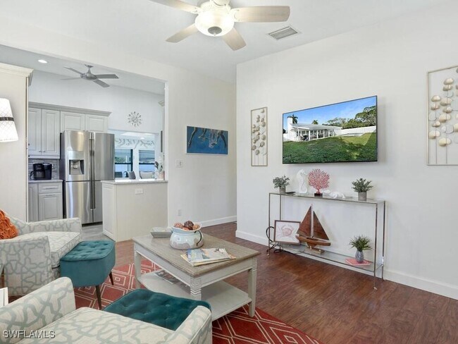 Photo - 784 11th St N