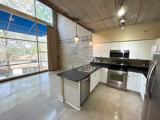 Photo - Lofts Oasis #212 Unit #212