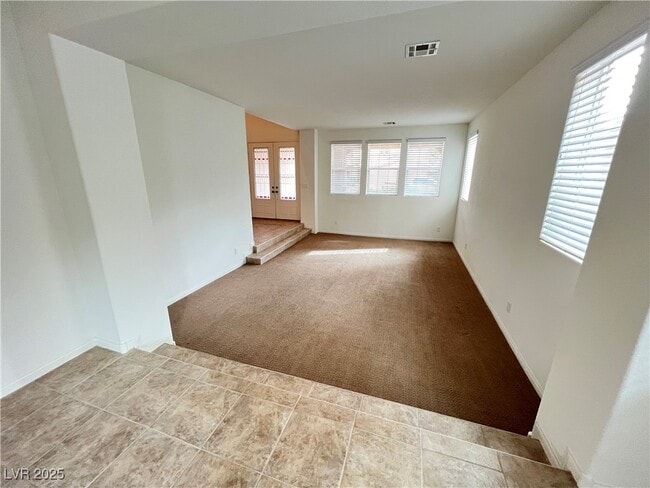 Photo - 742 Canary Wharf Dr