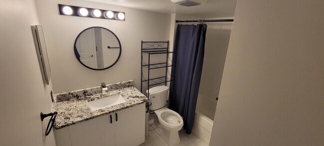 1590 S 42ND Cir Unit 101