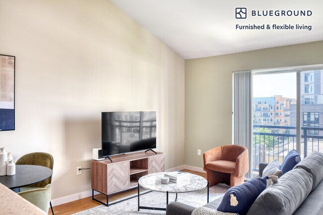 Photo - 2550 3rd Ave Unit FL7-ID418