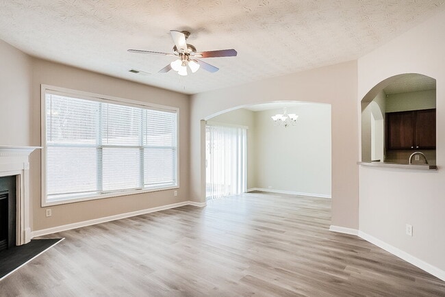 Photo - 95 Golden Pine Rd