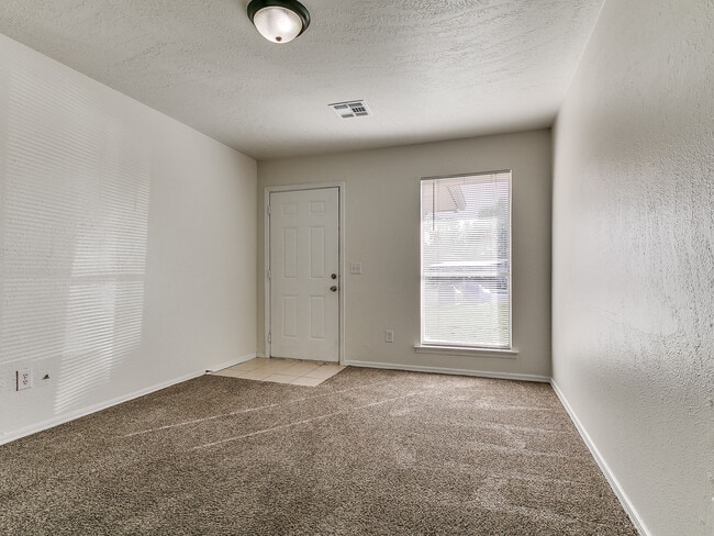 Photo - 1708 Classen Blvd