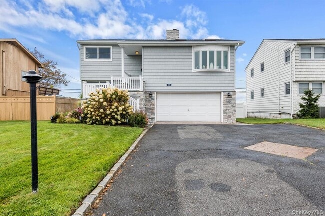 Photo - 381 Lido Blvd