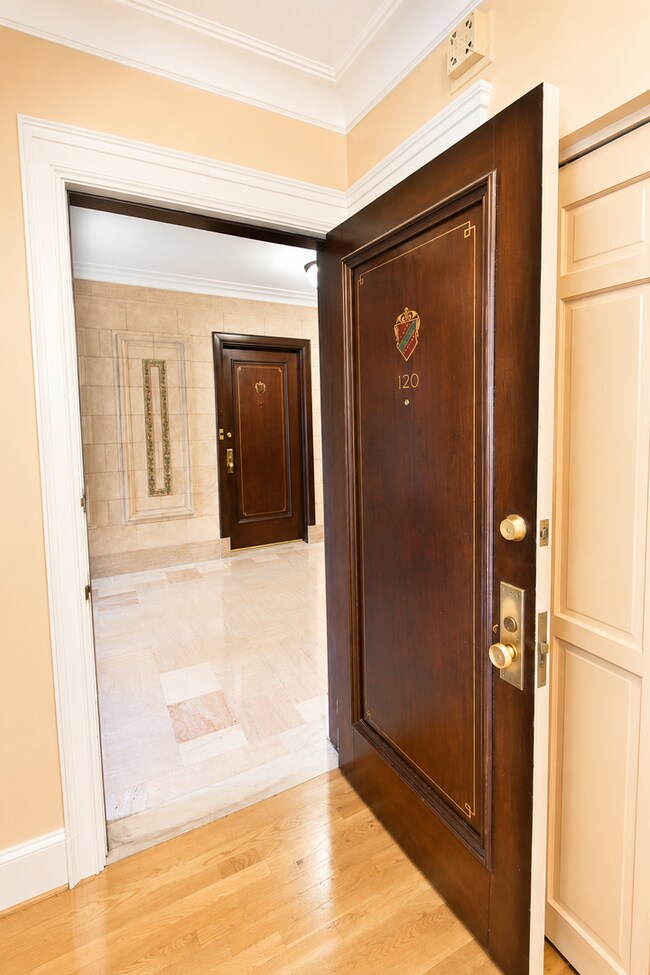 Photo - 1Bd/1Ba Seattle Condo Unit 120